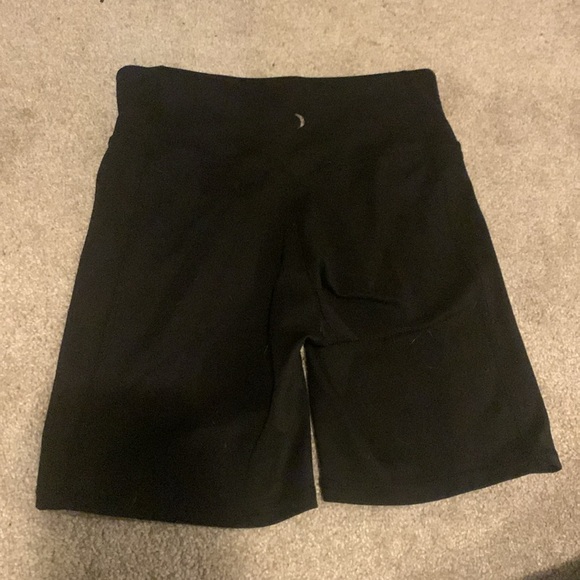 Jessica Simpson Black biker shorts - Picture 2 of 5